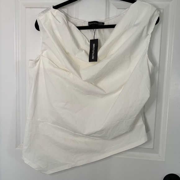 Pretty Little Thing White Asymmetrical Blouse Size 18 - Picture 1 of 4